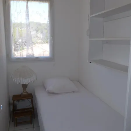 T2 Cabine,climatise, Meuble Tourisme 2*,4 Couchages,wifi,narbonne * נרבון-פלאז'